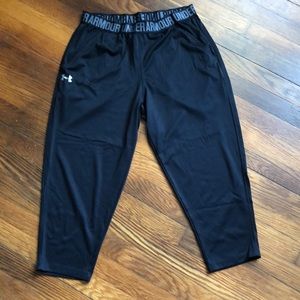 UA Heat Gear Loose Capri